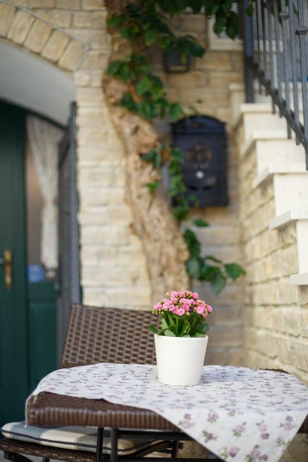 Apartments Villa Cambi Split Luaran gambar