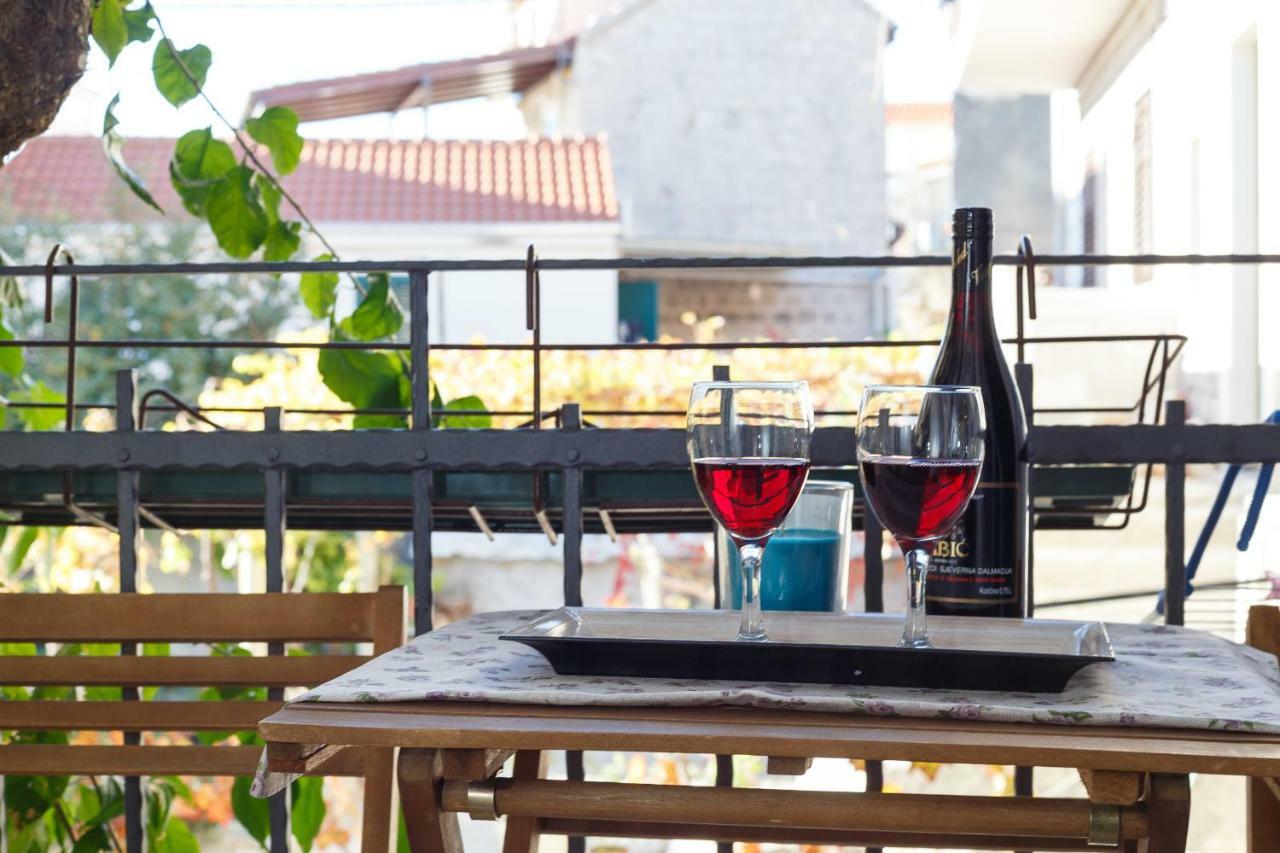 Apartments Villa Cambi Split Luaran gambar